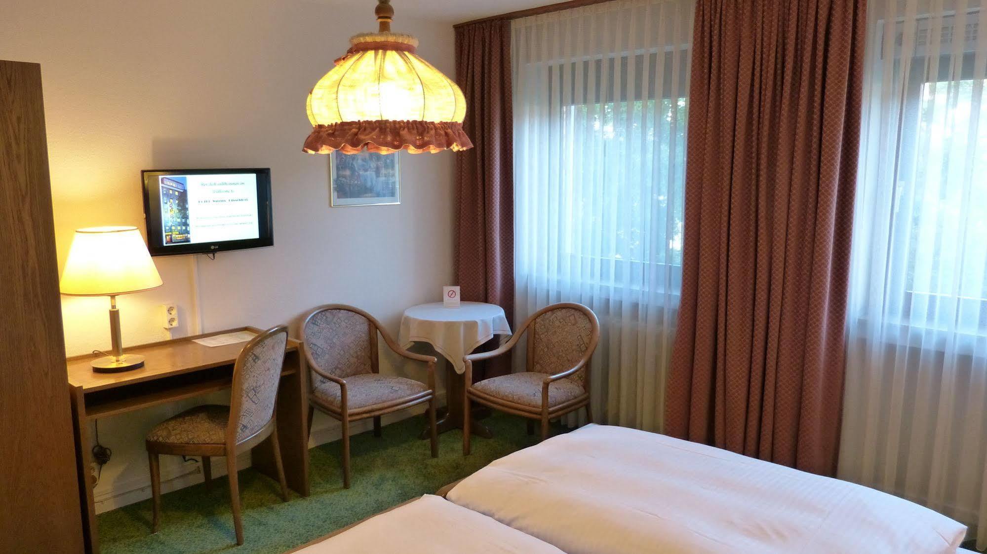 Hotel Wurms Ντίσελντορφ Εξωτερικό φωτογραφία
