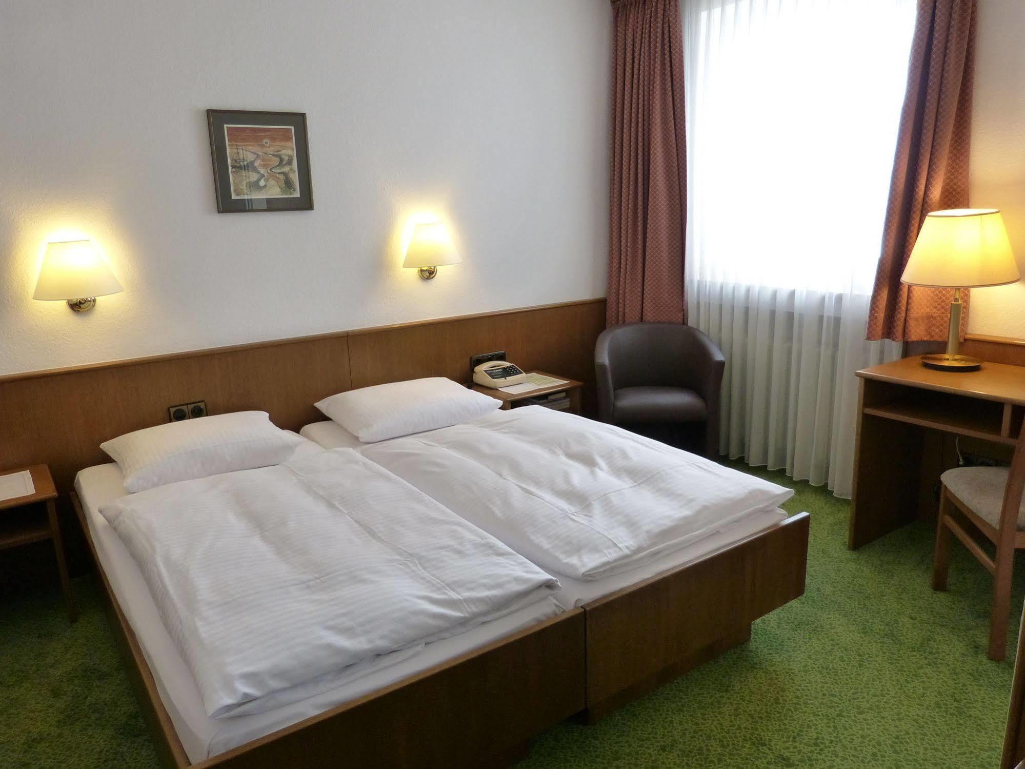 Hotel Wurms Ντίσελντορφ Εξωτερικό φωτογραφία