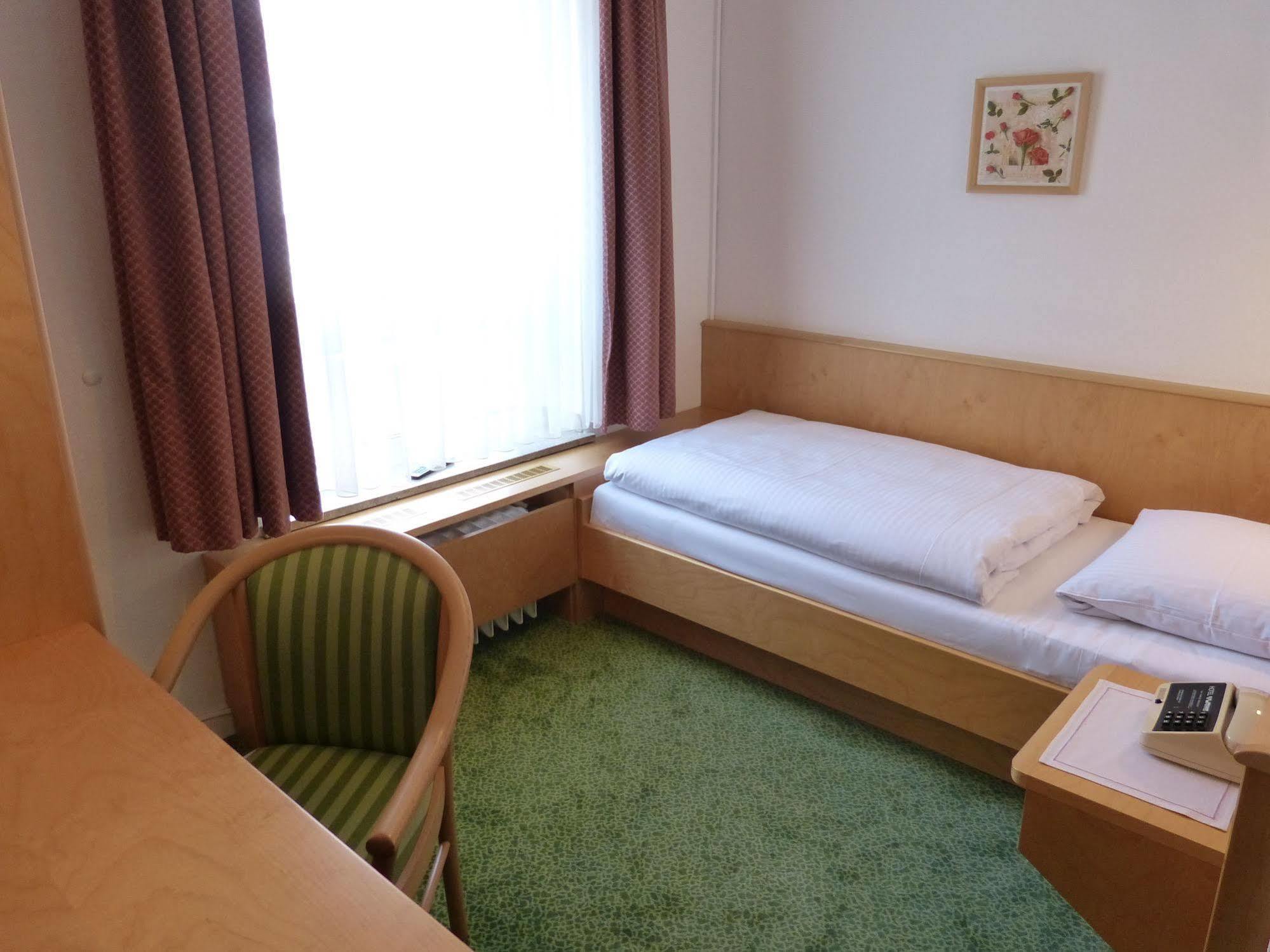 Hotel Wurms Ντίσελντορφ Εξωτερικό φωτογραφία
