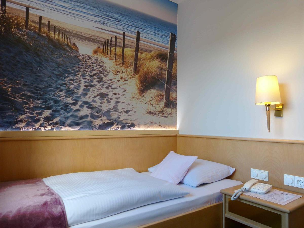 Hotel Wurms Ντίσελντορφ Εξωτερικό φωτογραφία